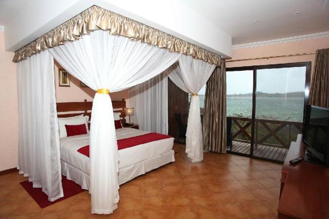 Humula Beach Resort Vila Praia Do Bilene Exteriör bild