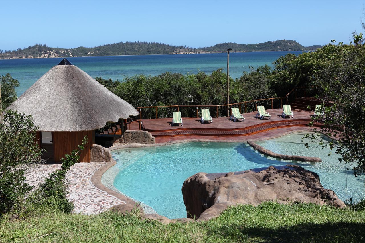 Humula Beach Resort Vila Praia Do Bilene Exteriör bild